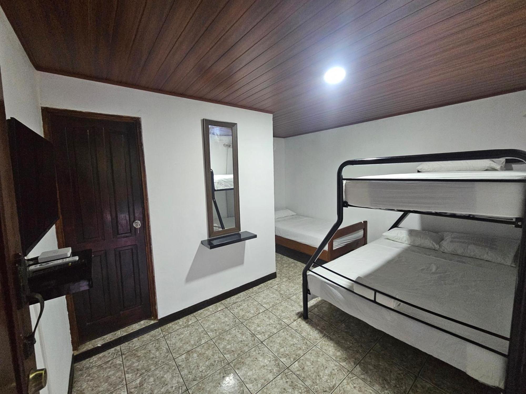 Hotel Luna Liberiana Екстер'єр фото