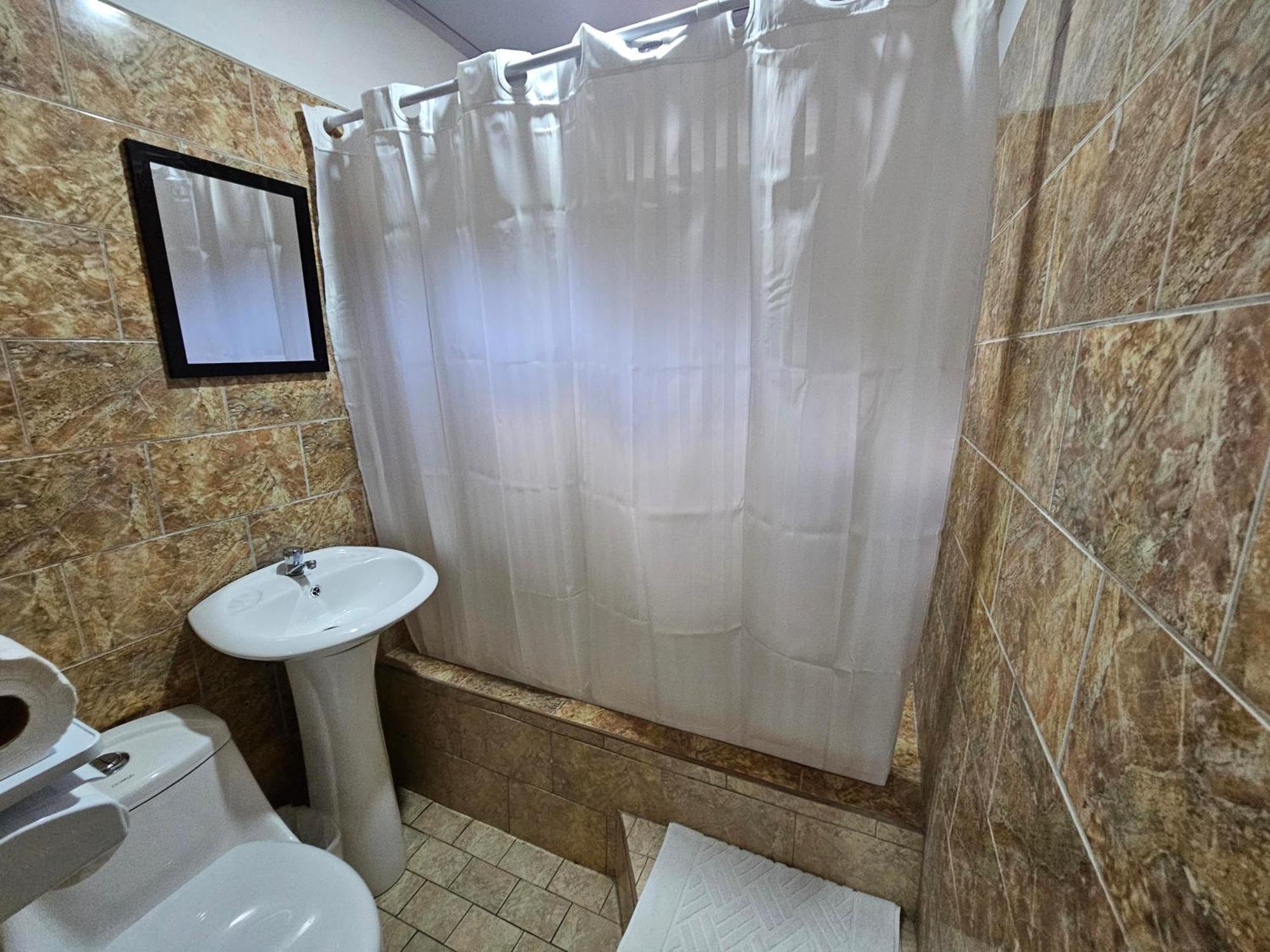 Hotel Luna Liberiana Екстер'єр фото